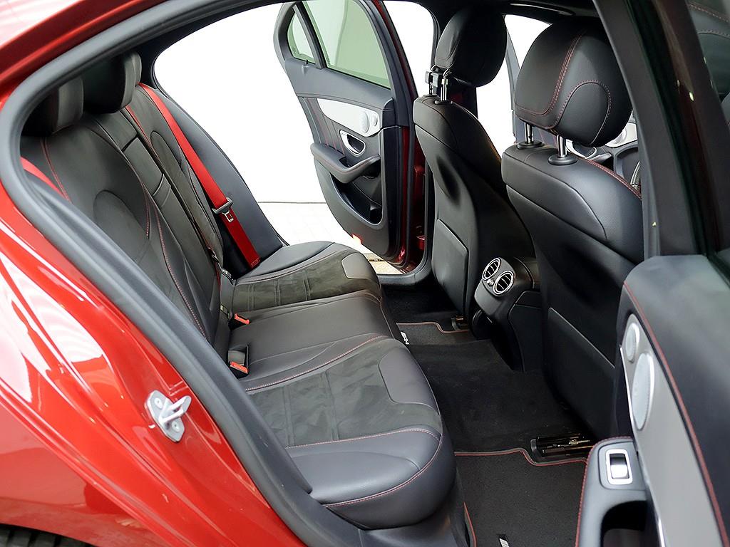 Mercedes-Benz C-Class — photo 12