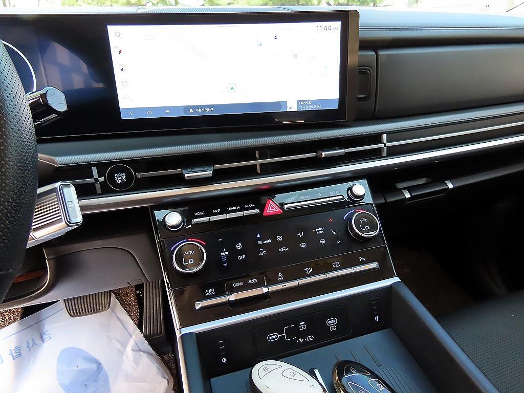 Hyundai Santafe — photo 12