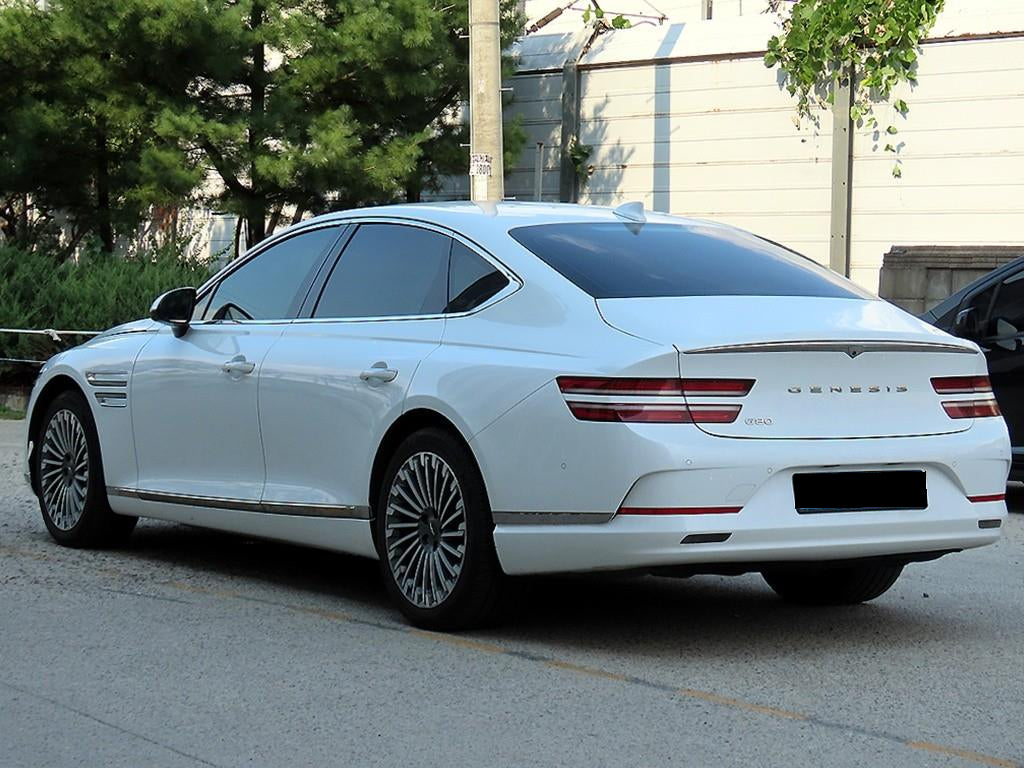 Genesis G80 — photo 03