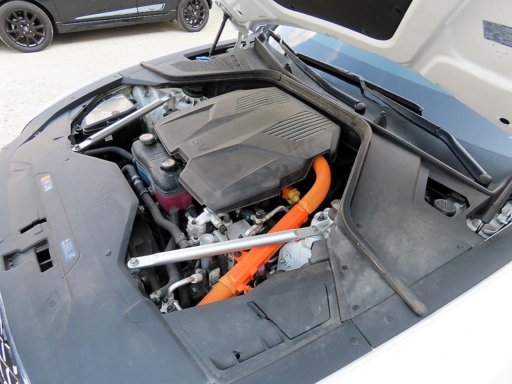 Genesis G80 — photo 19