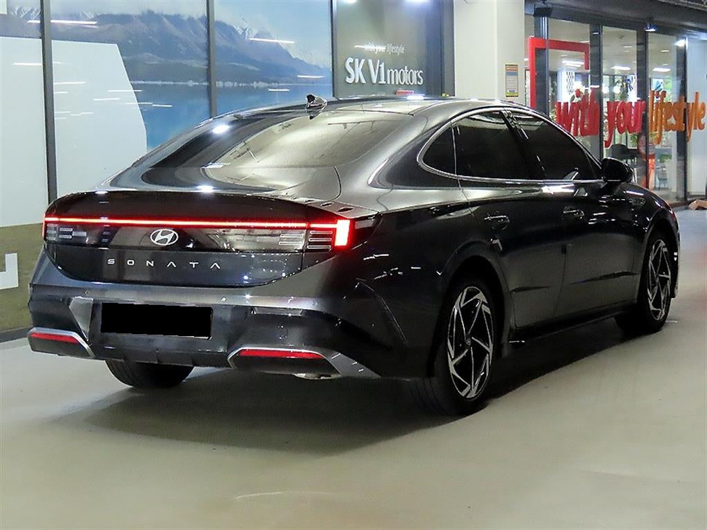 Hyundai Sonata — photo 04
