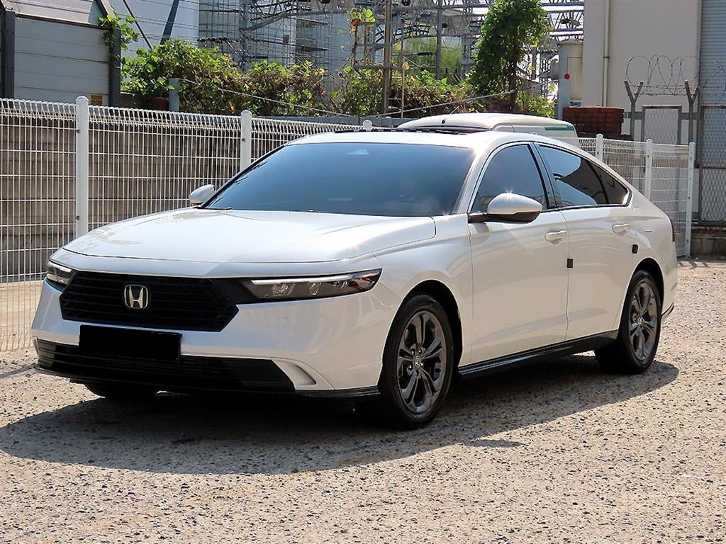 Honda Accord — photo 02