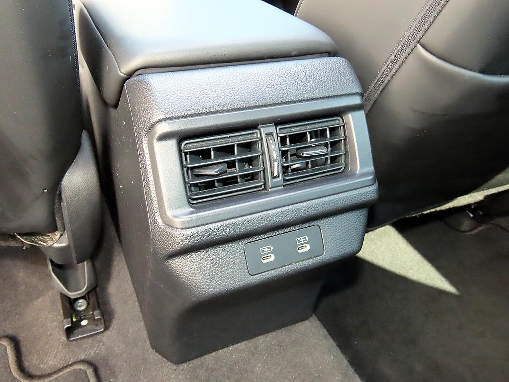 Honda Accord — photo 15