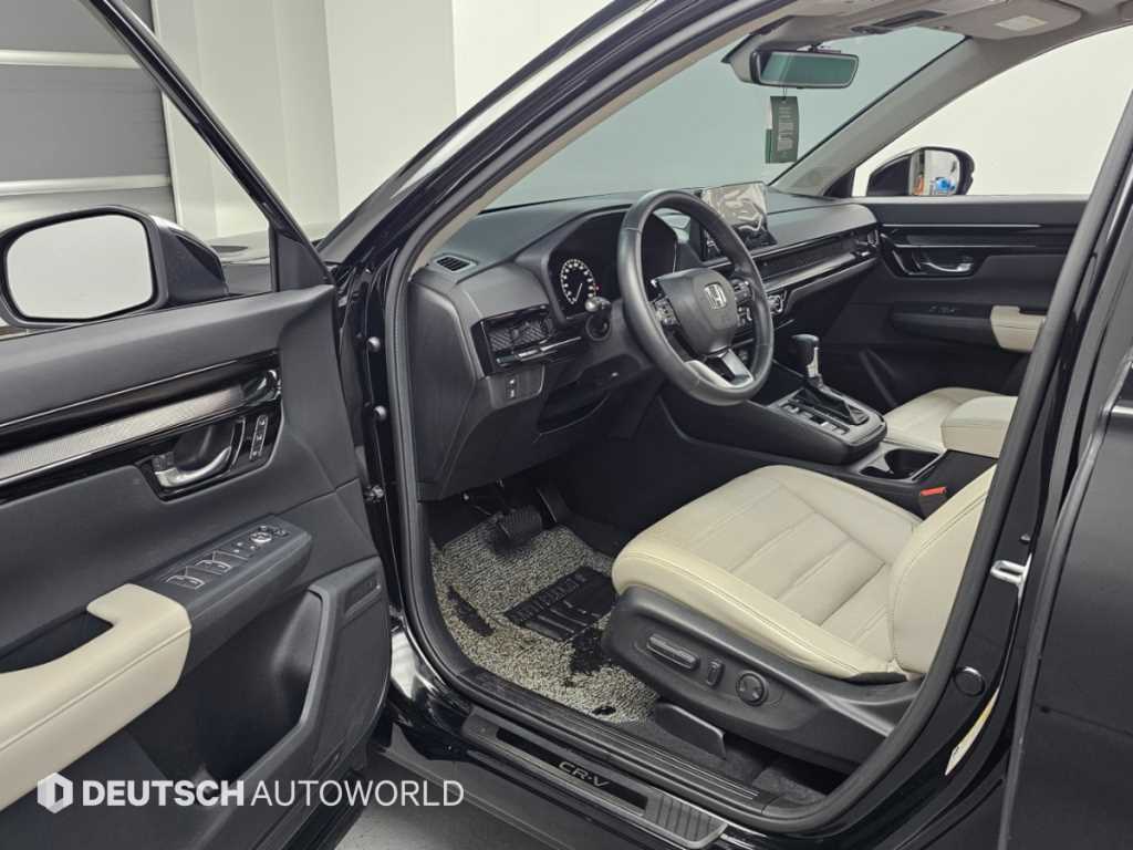 Honda CR-V — photo 11