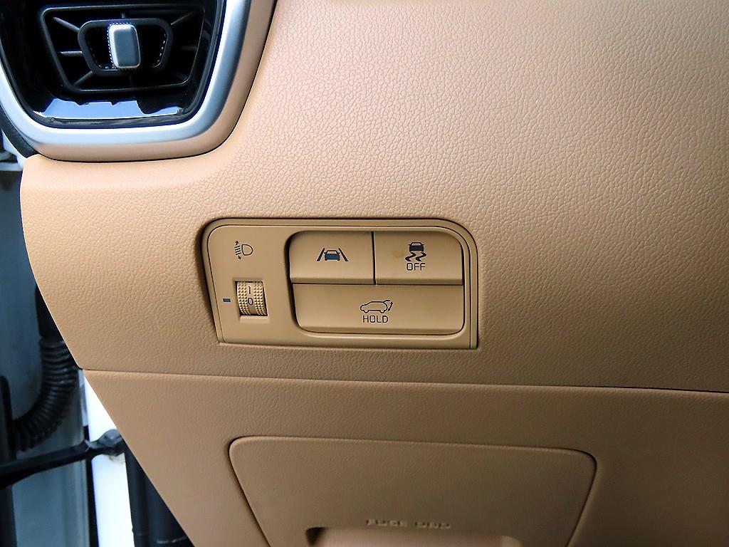 Kia Sorento — photo 12
