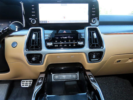 Kia Sorento — photo 14