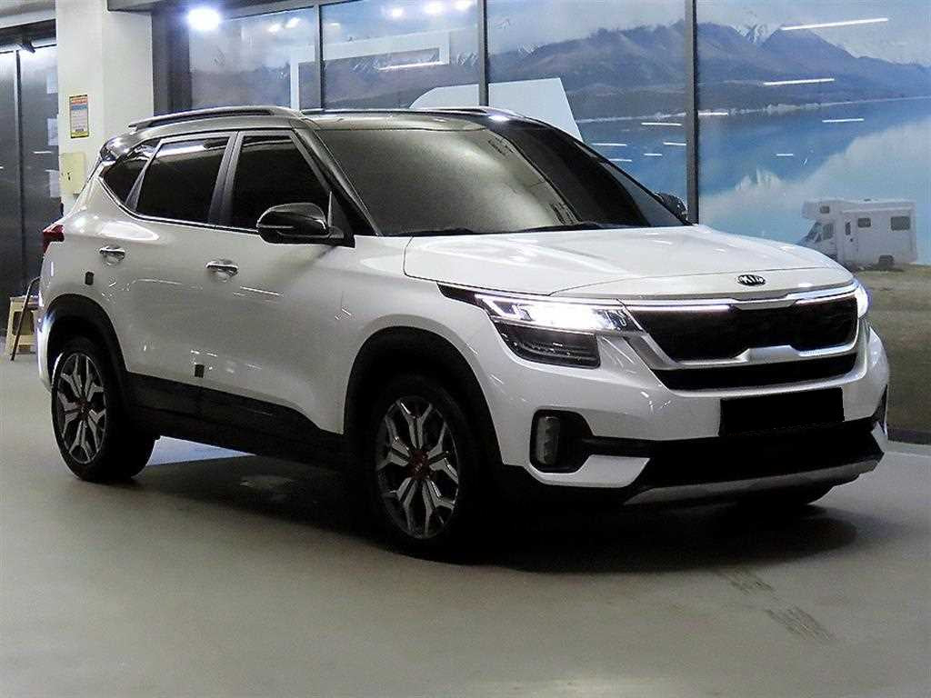 Kia Seltos — photo 01