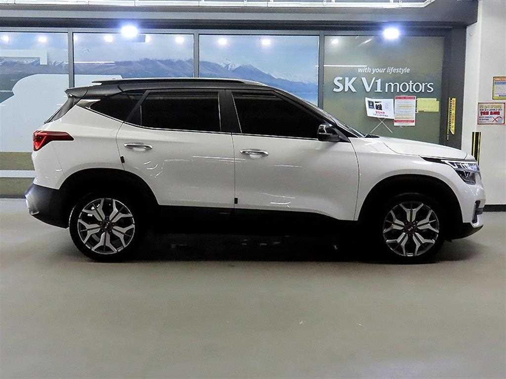 Kia Seltos — photo 03