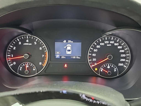 Kia K5 — photo 06