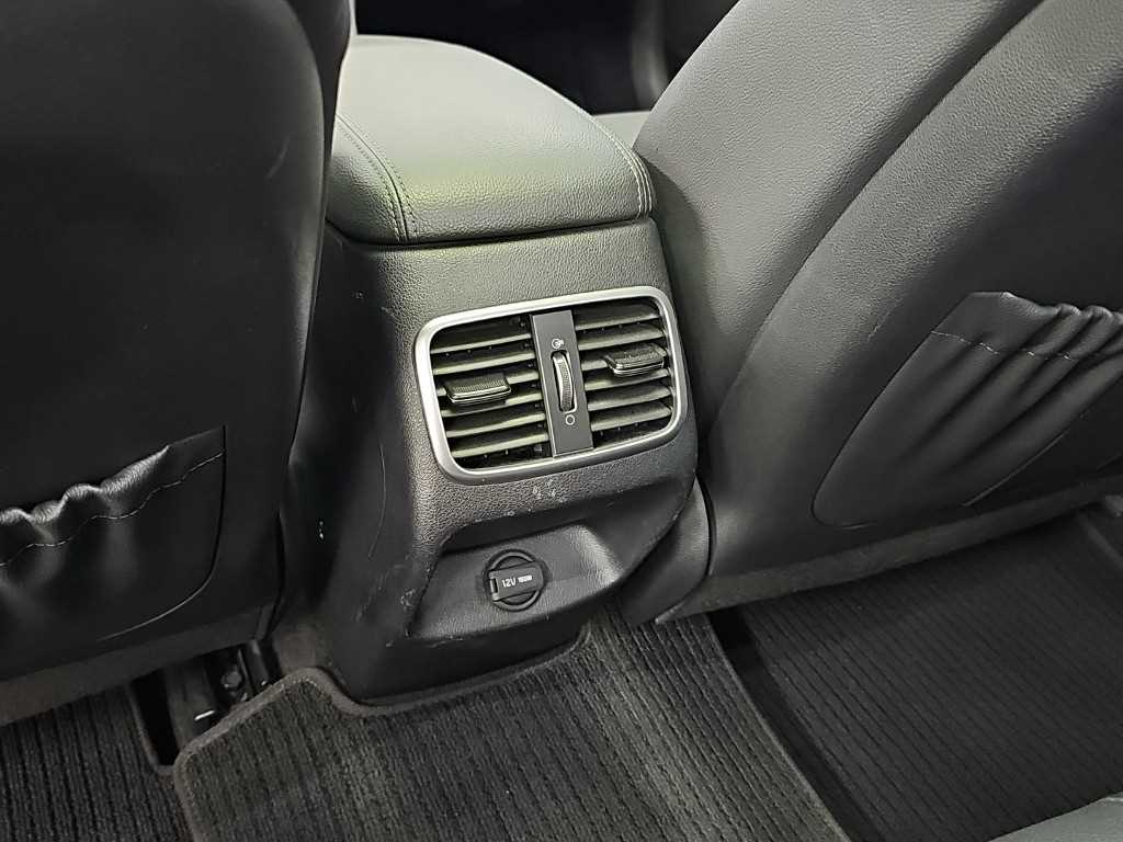 Kia K5 — photo 13