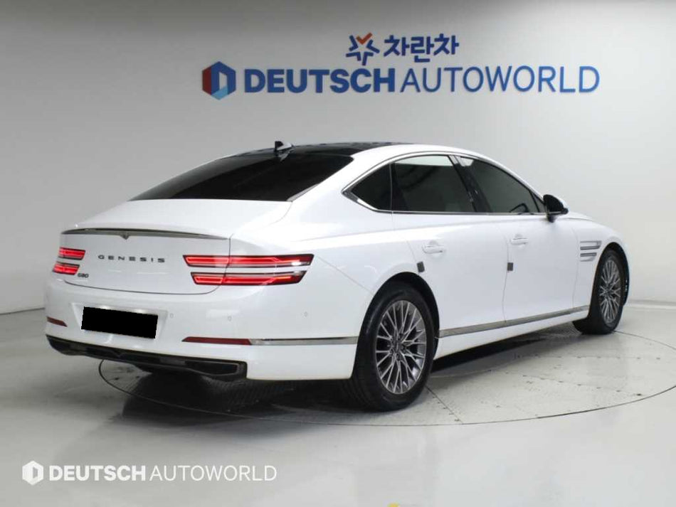 Genesis G80 — photo 02