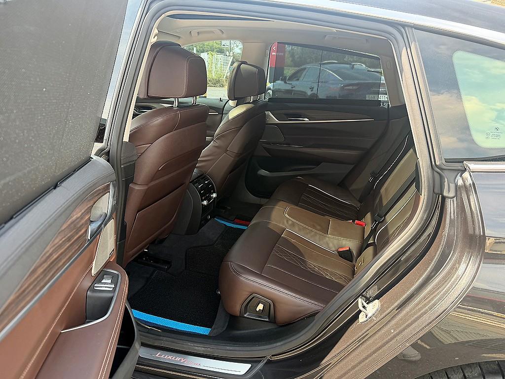 BMW Gran Turismo — photo 07