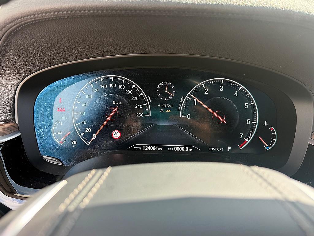 BMW Gran Turismo — photo 09