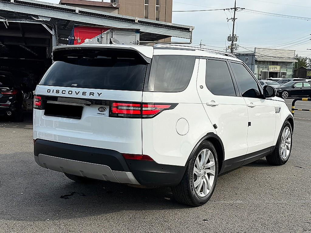 Land Rover Discovery — photo 04