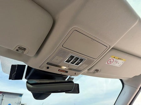 Land Rover Discovery — photo 14