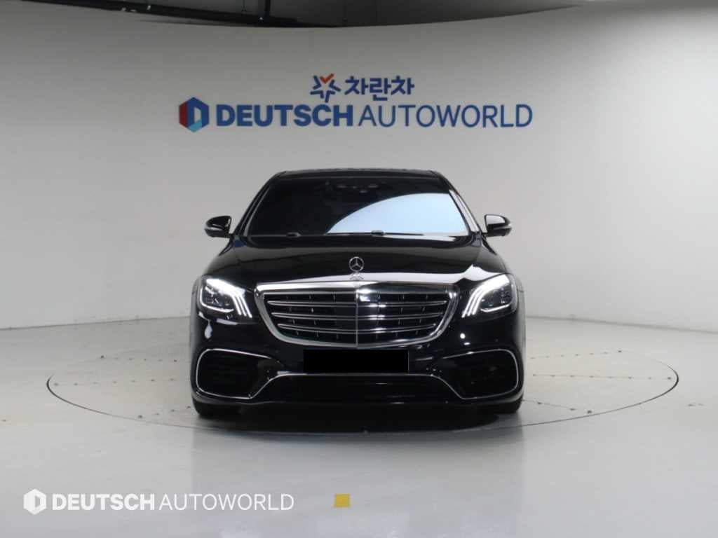 Mercedes-Benz S-Class — photo 03