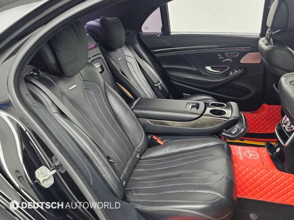 Mercedes-Benz S-Class — photo 12