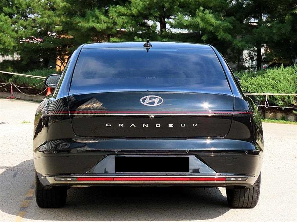 Hyundai Grandeur — photo 04