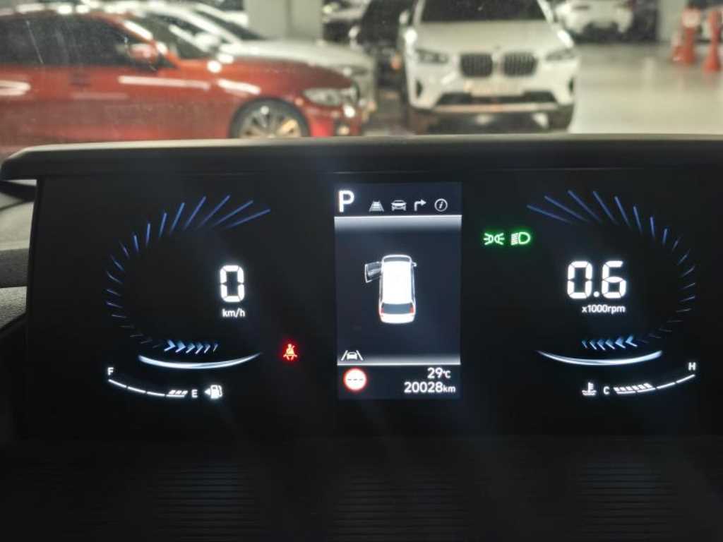 Hyundai Staria — photo 10