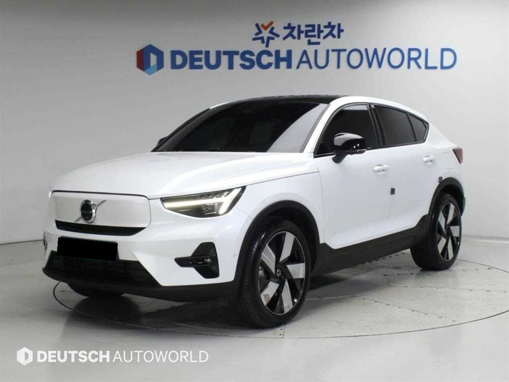 Volvo C40 — photo 01