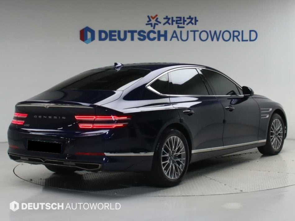 Genesis G80 — photo 02