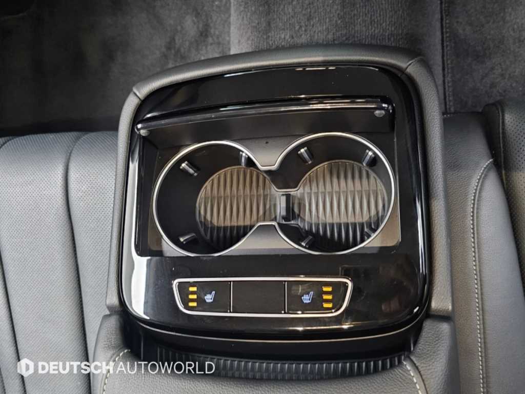 Genesis G80 — photo 16