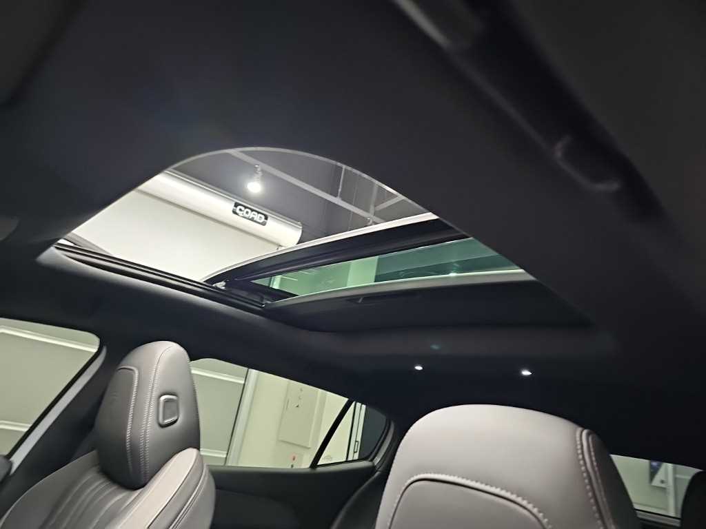 Peugeot 408 — photo 13
