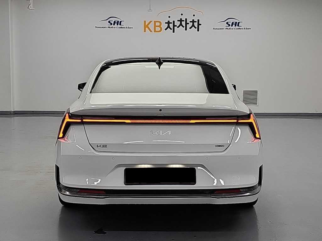 Kia K8 — photo 04