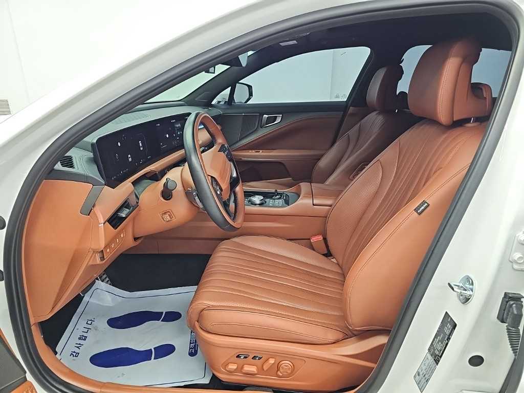 Kia K8 — photo 11