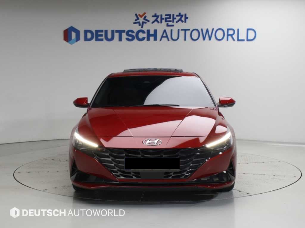 Hyundai Avante — photo 03