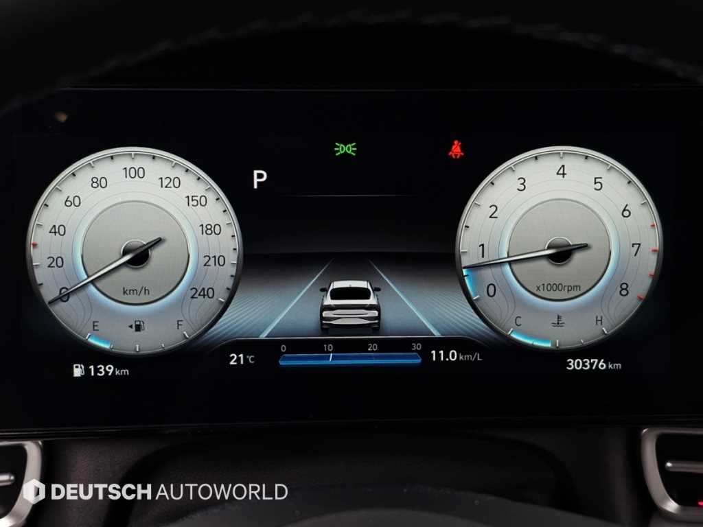 Hyundai Avante — photo 08