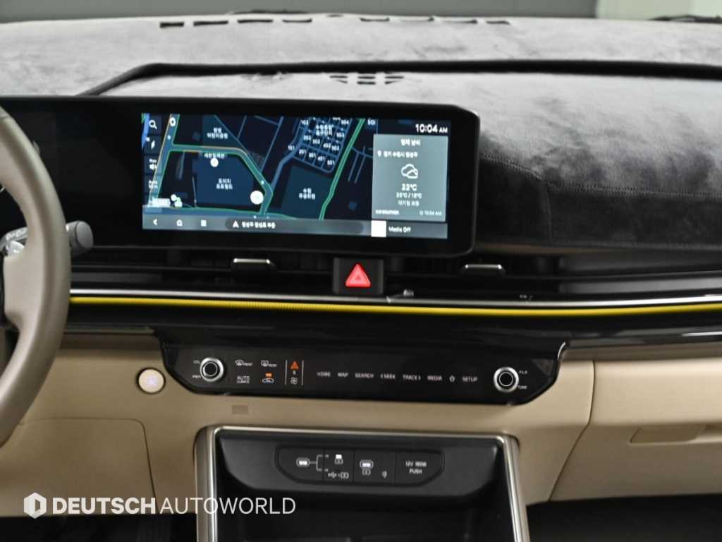 Kia Carnival — photo 14