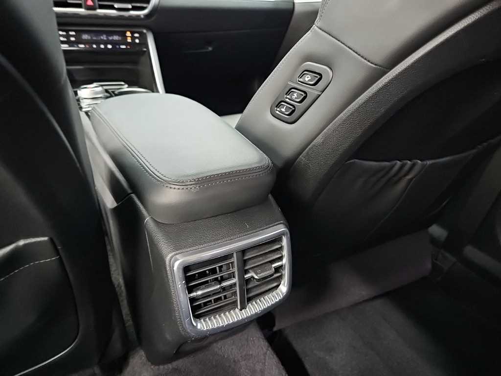 Kia K5 — photo 14