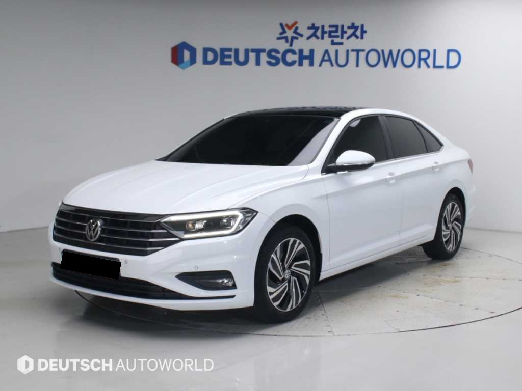 Volkswagen Jetta — photo 01