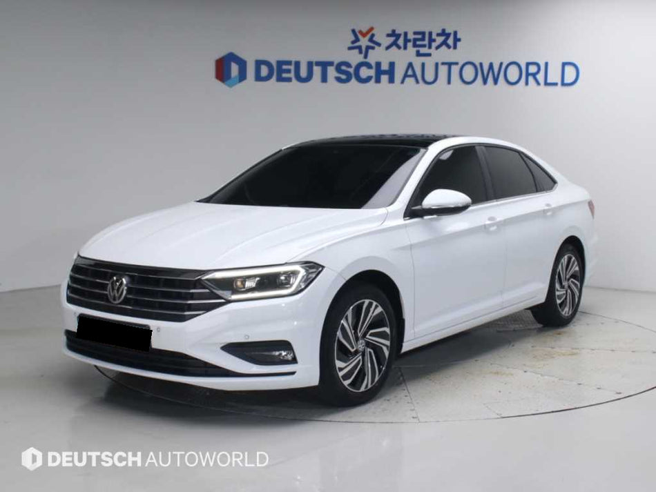 Volkswagen Jetta — photo 01