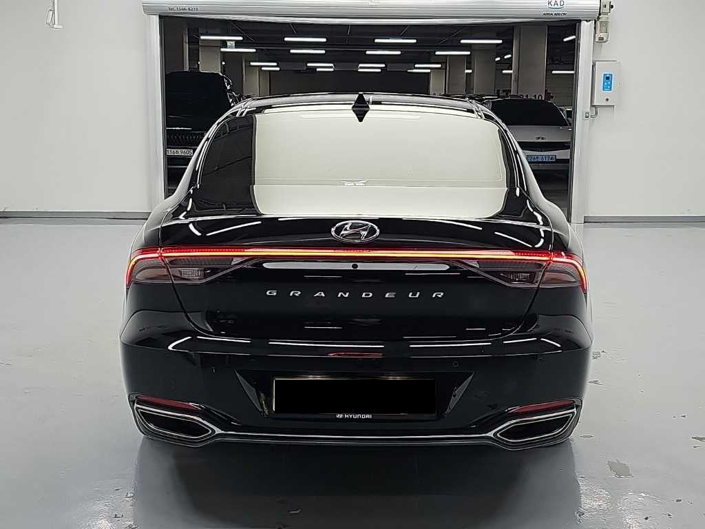 Hyundai Grandeur — photo 03