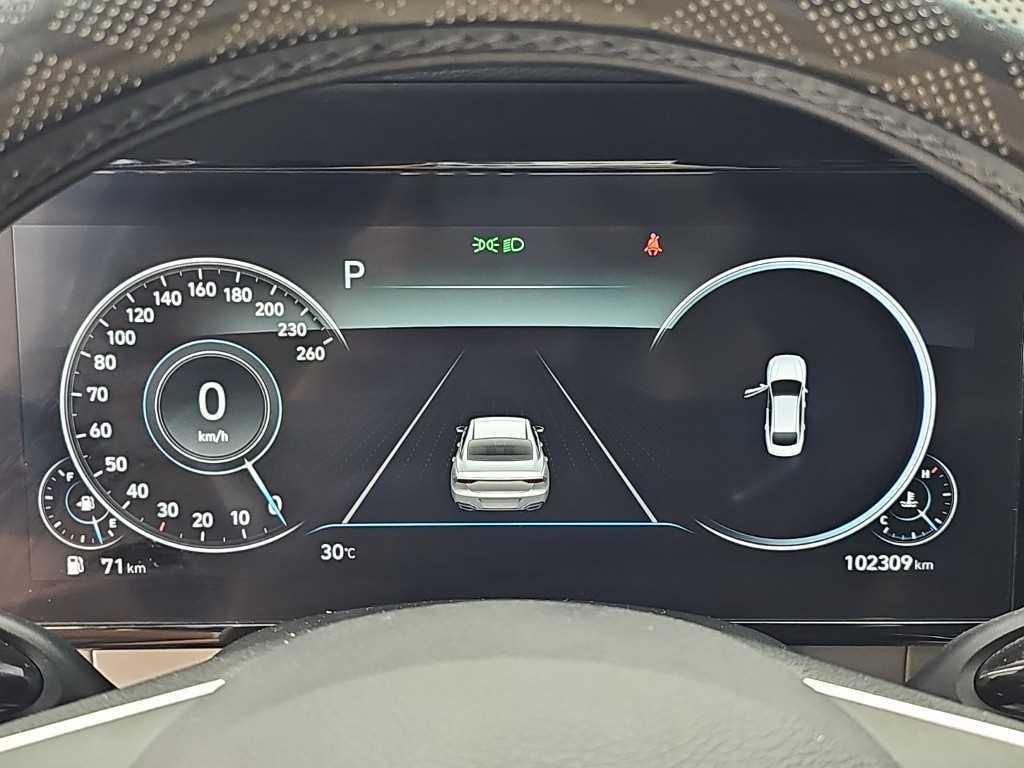 Hyundai Grandeur — photo 06