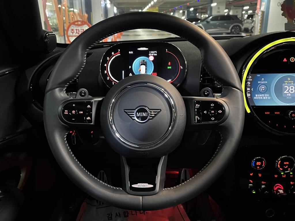 Mini Clubman — photo 11