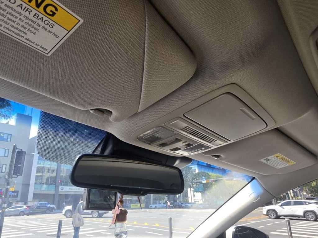 Honda Accord — photo 13