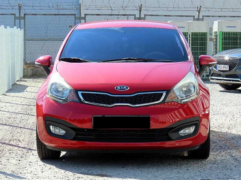 Kia pride — photo 01