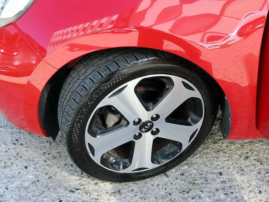 Kia pride — photo 19