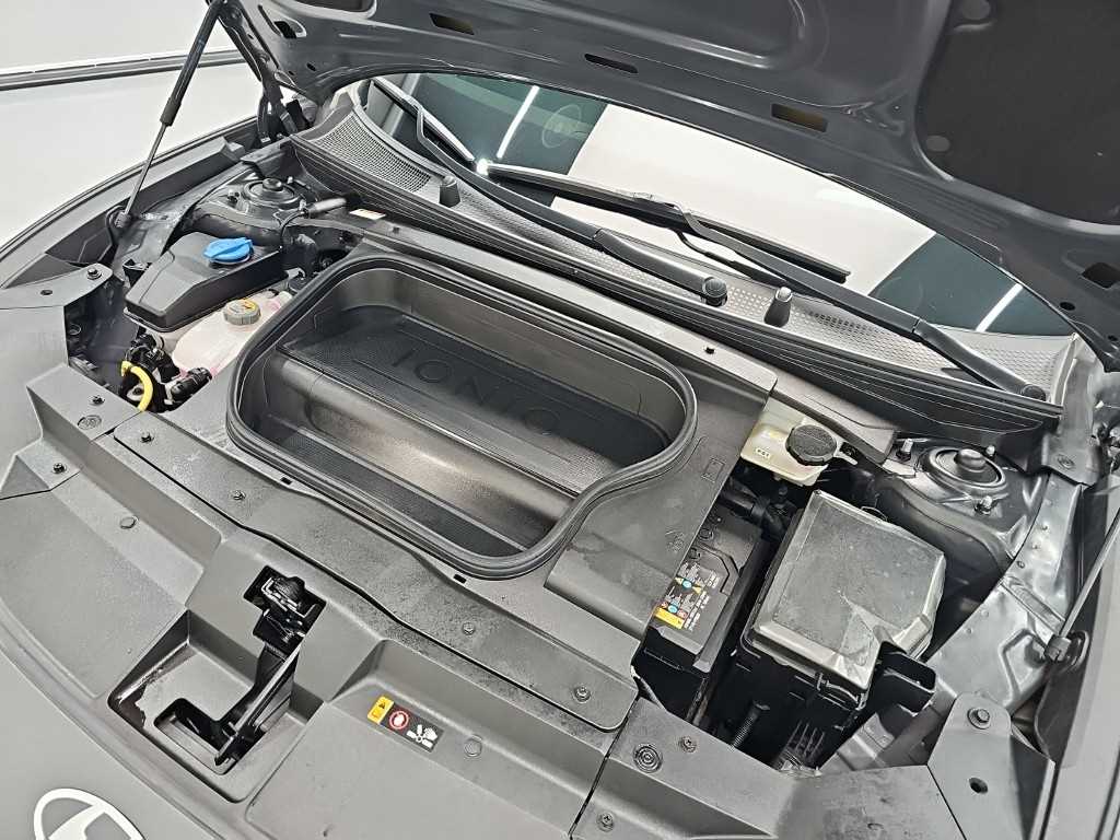 Hyundai Ioniq6 — photo 05