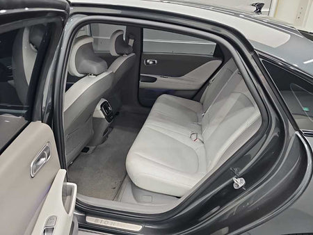Hyundai Ioniq6 — photo 12