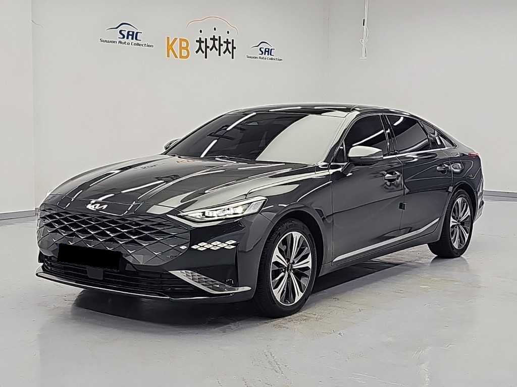 Kia K8 — photo 01