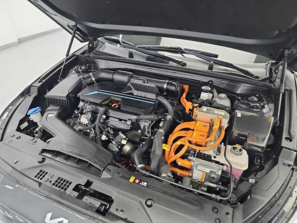 Kia K8 — photo 05