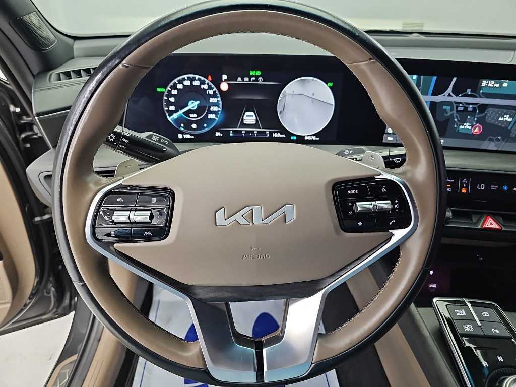 Kia K8 — photo 09