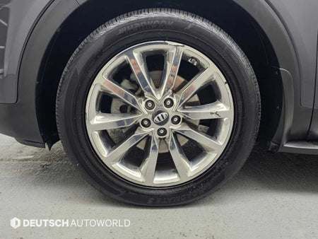Kia Sorento — photo 05