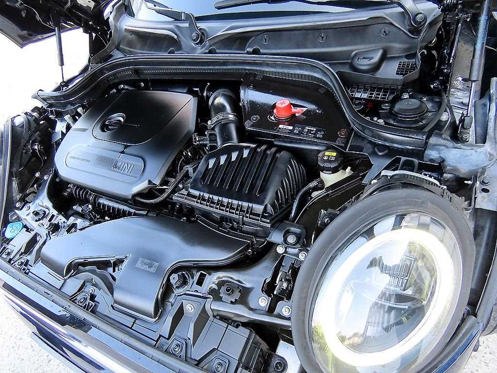 Mini Cooper — photo 19