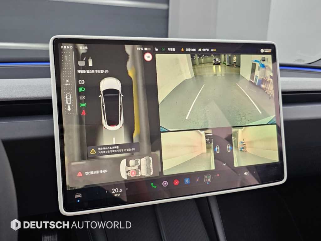 Tesla Model 3 — photo 15