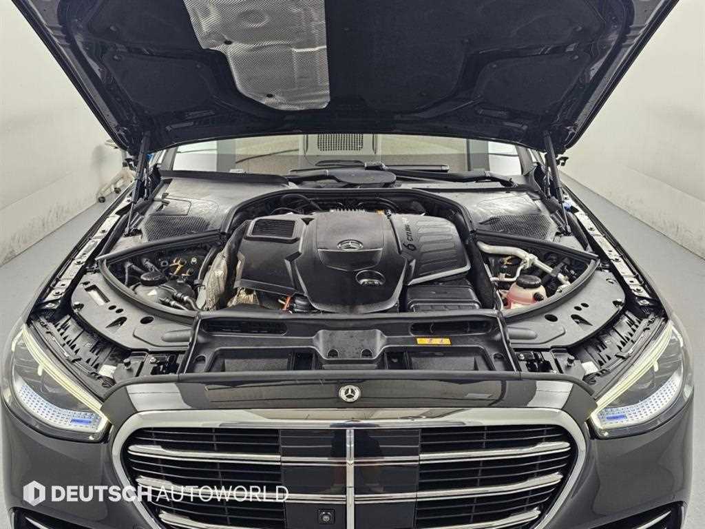 Mercedes-Benz S-Class — photo 06